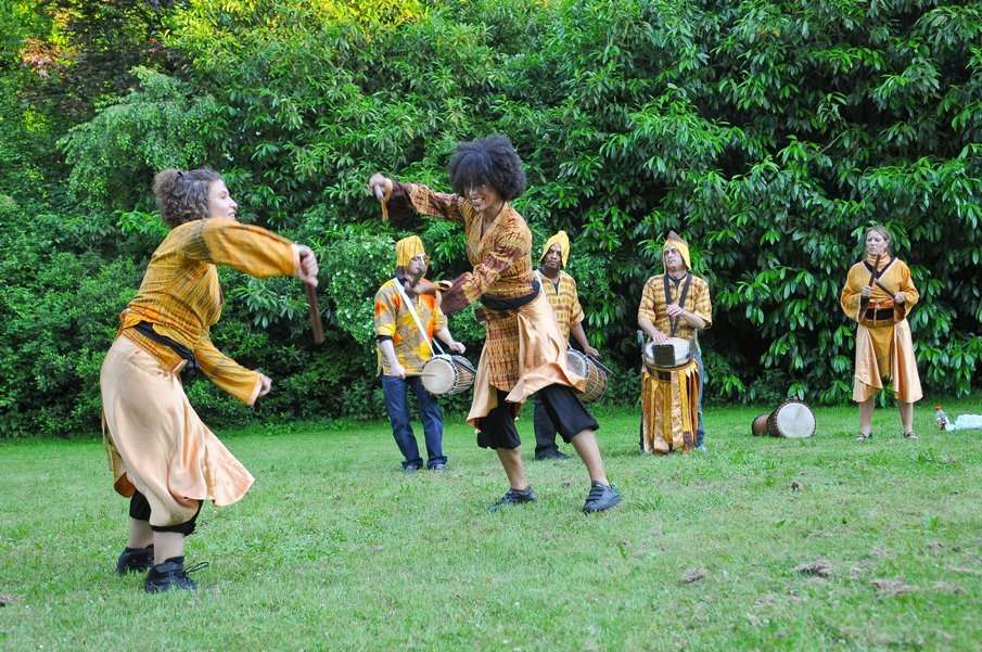 Evry Daily Photo - Cie Afrodite - Fete Mille et une Lumieres 164.jpg